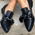 Samara-Mocasín con detalle de lazo